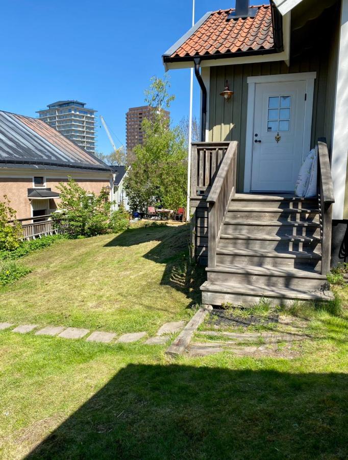 Villa I Norrtaelje Norrtälje Exterior foto